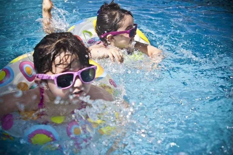 Simplified Upkeep: What Makes Maintaining a Swimming Pool Easy?